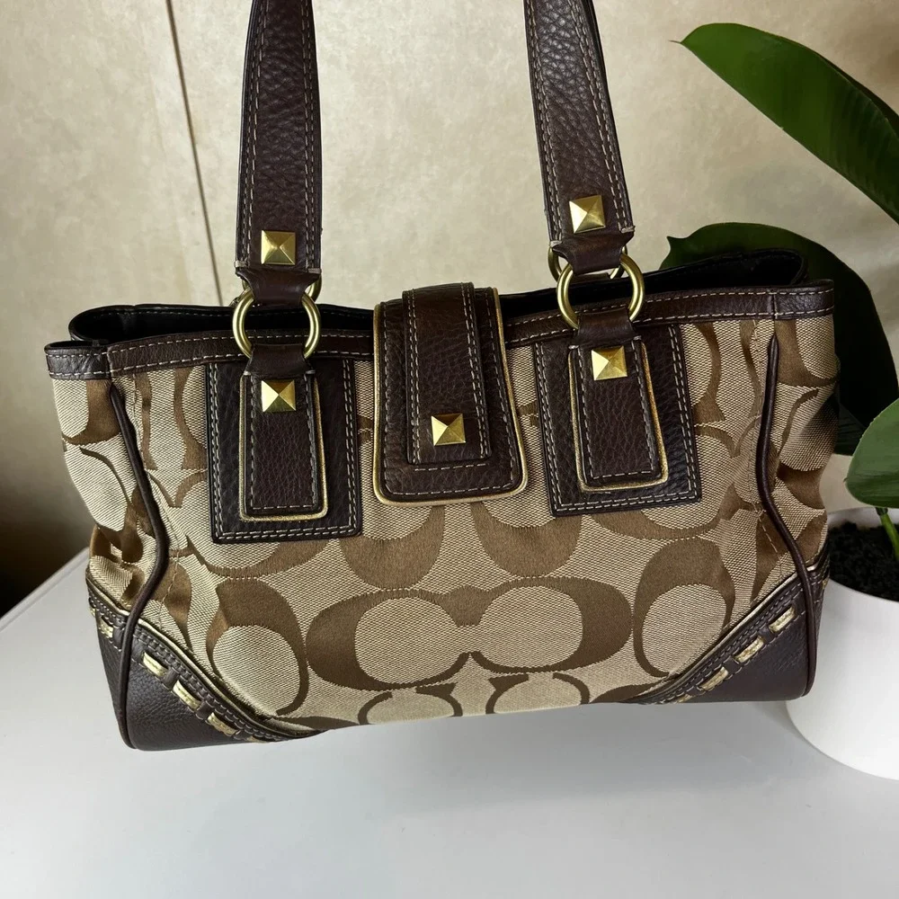 ♡ Coach Hamptons Horsebit Top Handle Bag F10313 ♡